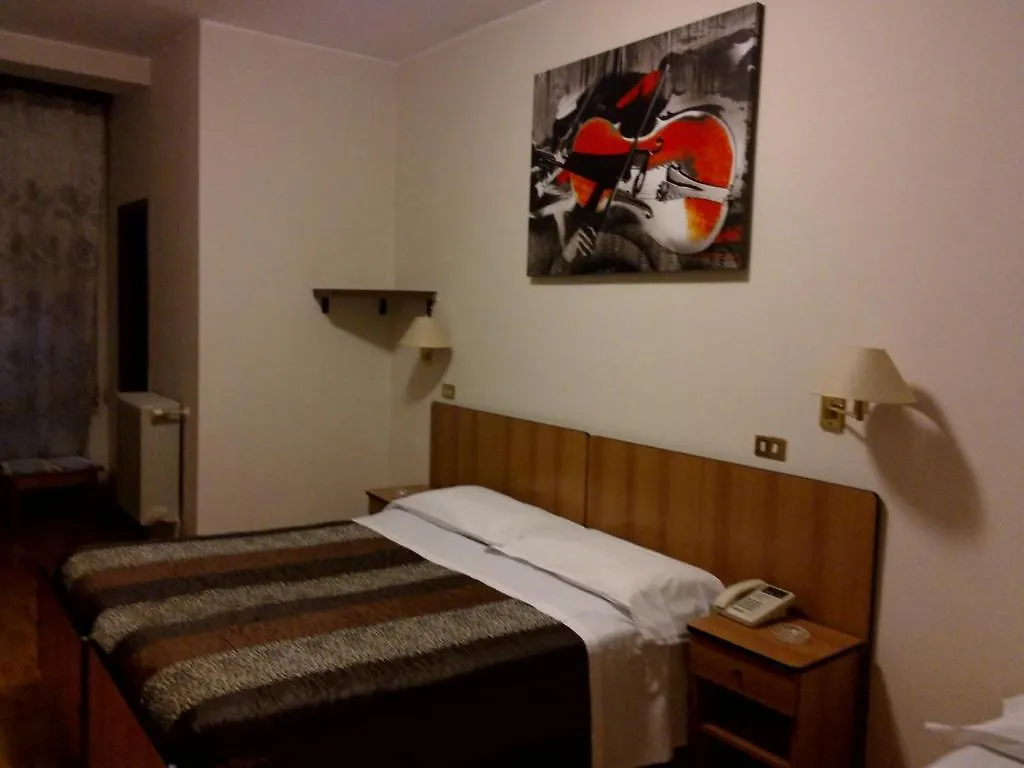 Hotel Albergo Astron Brescia